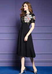 High Quality Vintage Designer Knee Length Short Sleeve Floral Embroidery Elegant Dress