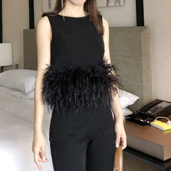 round neck sleeveless feather design shirt