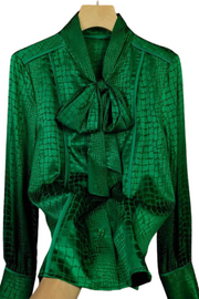 Green silk long-sleeved shirt with high-quality ties