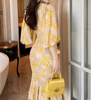 High Quality Knee-Length Hem Elegant Floral Sleeved Dress