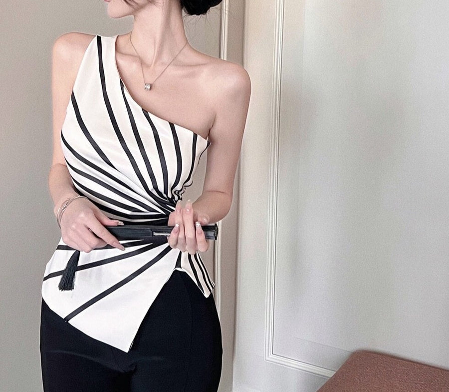 Line Drop Shoulder Design Sleeveless Slim Waist Blouse