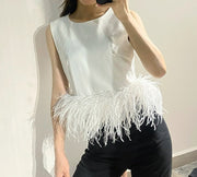 round neck sleeveless feather design shirt