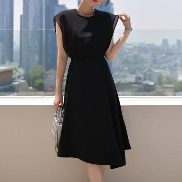 High Quality Asymmetric Round Neck Tight Black Dress