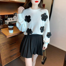 H Han Queen Womens Autumn Sweatshirt Three-Dimensional Flowers Vintage Work Casual Tops Korean Design Long Sleeve Loose T-Shirts